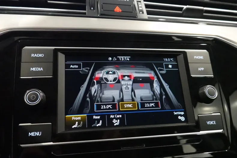 Volkswagen Passat din 2021 cu 81.122 km - oferta VOL138298 - foto 26