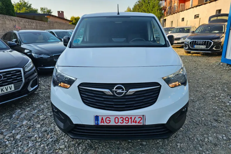 Opel Combo din 2022 cu 48.499 km - oferta OPE138322 - foto 9