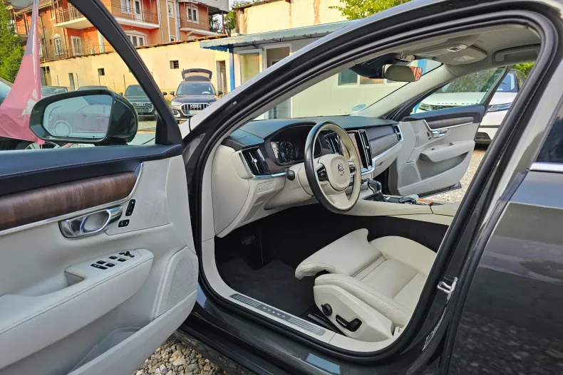 Volvo S90 din 2021 cu 179.899 km - oferta VOL138323 - foto 17