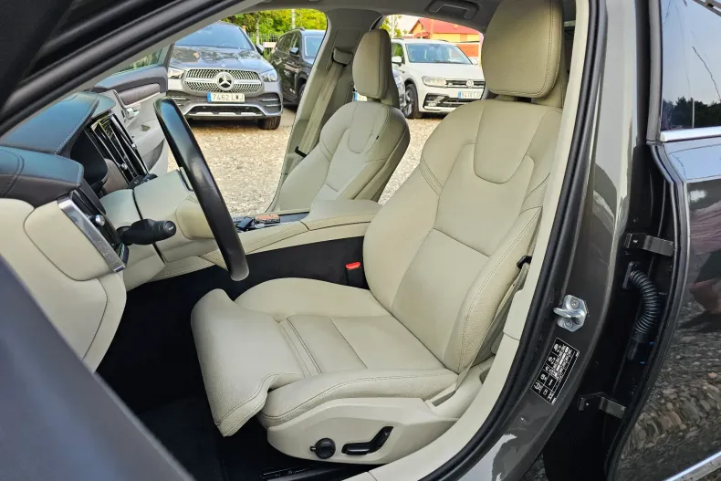 Volvo S90 din 2021 cu 179.899 km - oferta VOL138323 - foto 19