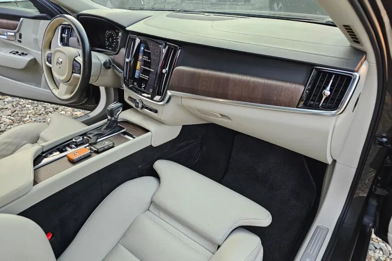 Volvo S90 din 2021 cu 179.899 km - oferta VOL138323 - foto 29