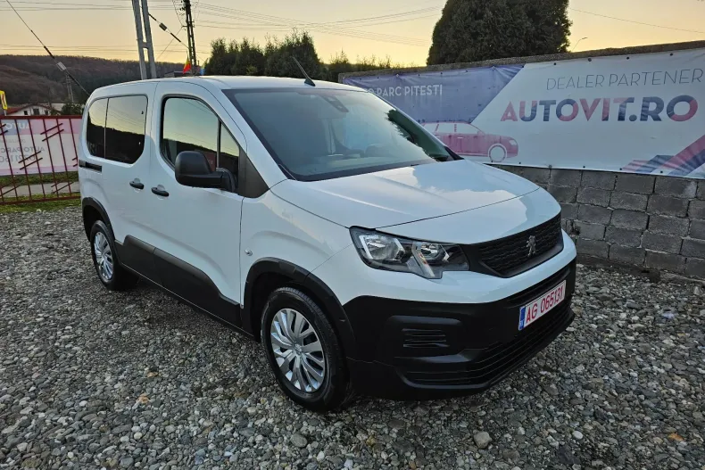 Peugeot Rifter din 2021 cu 134.099 km - oferta PEU138326 - foto 1