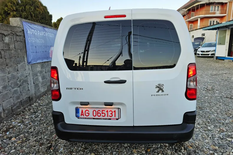 Peugeot Rifter din 2021 cu 134.099 km - oferta PEU138326 - foto 6