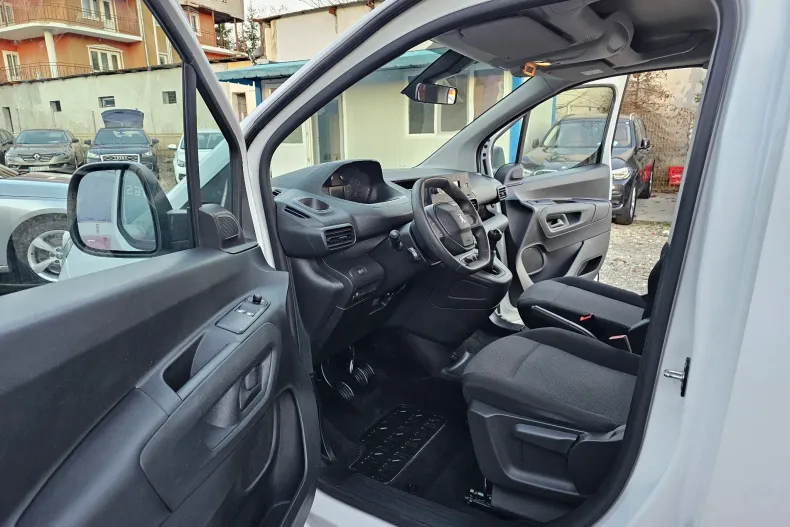 Peugeot Rifter din 2021 cu 134.099 km - oferta PEU138326 - foto 18