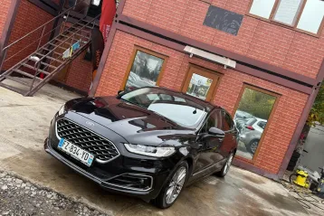 Ford Mondeo din 2021 - oferta FOR138330