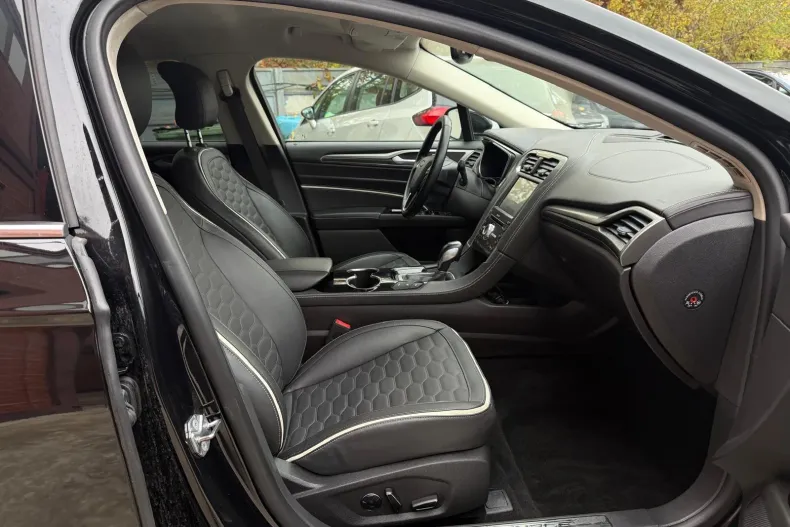 Ford Mondeo din 2021 cu 119.892 km - oferta FOR138330 - foto 26