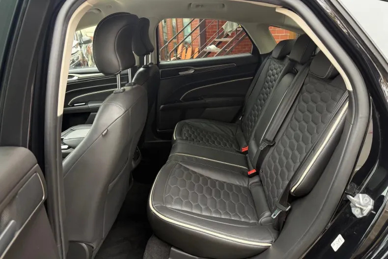 Ford Mondeo din 2021 cu 119.892 km - oferta FOR138330 - foto 28