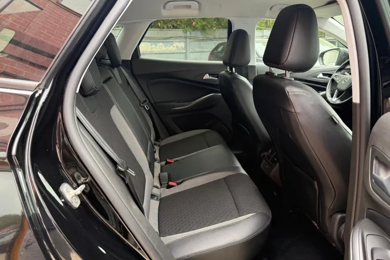 Opel Grandland (X) din 2020 cu 175.245 km - oferta OPE138331 - foto 6