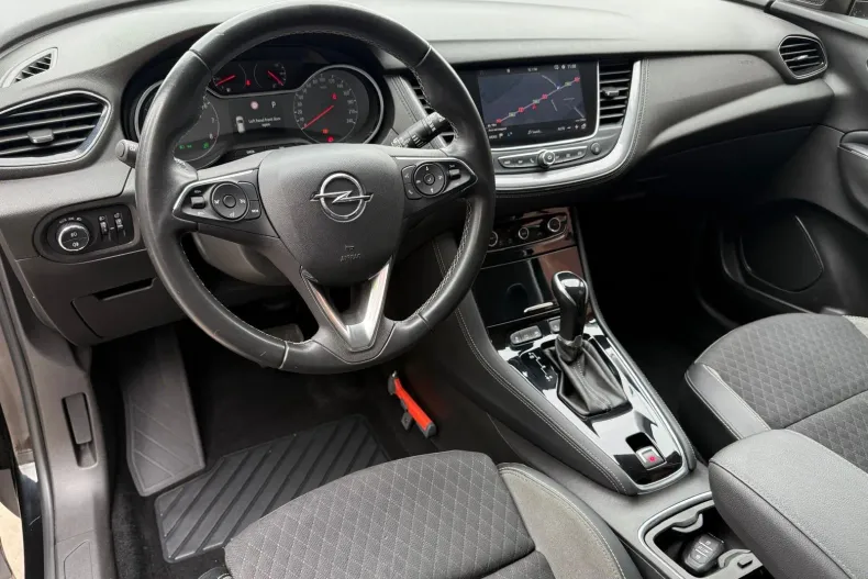 Opel Grandland (X) din 2020 cu 175.245 km - oferta OPE138331 - foto 8