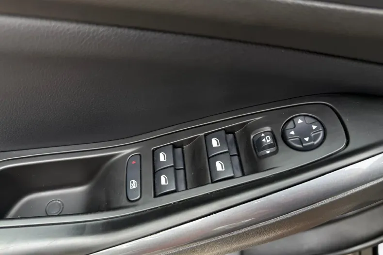 Opel Grandland (X) din 2020 cu 175.245 km - oferta OPE138331 - foto 10