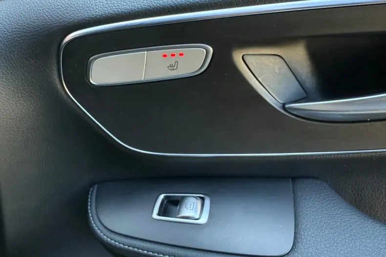 Mercedes-Benz V din 2020 cu 152.230 km - oferta MER138333 - foto 19