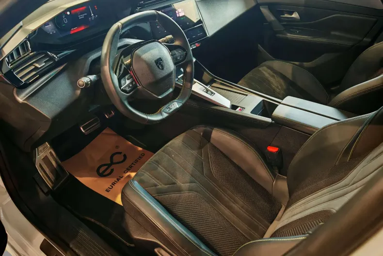 Peugeot 308 din 2022 cu 42.163 km - oferta PEU138338 - foto 8