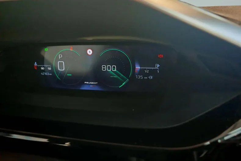 Peugeot 308 din 2022 cu 42.163 km - oferta PEU138338 - foto 31