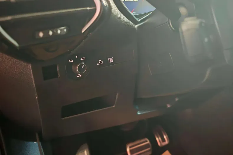 DS Automobiles DS 7 Crossback din 2020 cu 100.656 km - oferta DSA138340 - foto 34