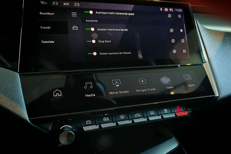 Peugeot 308 din 2022 cu 65.981 km - oferta PEU138341 - foto 33