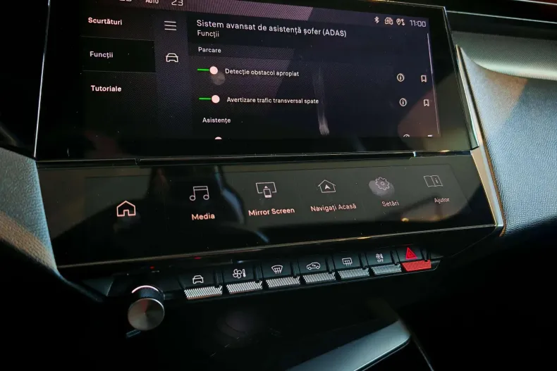 Peugeot 308 din 2022 cu 65.981 km - oferta PEU138341 - foto 40