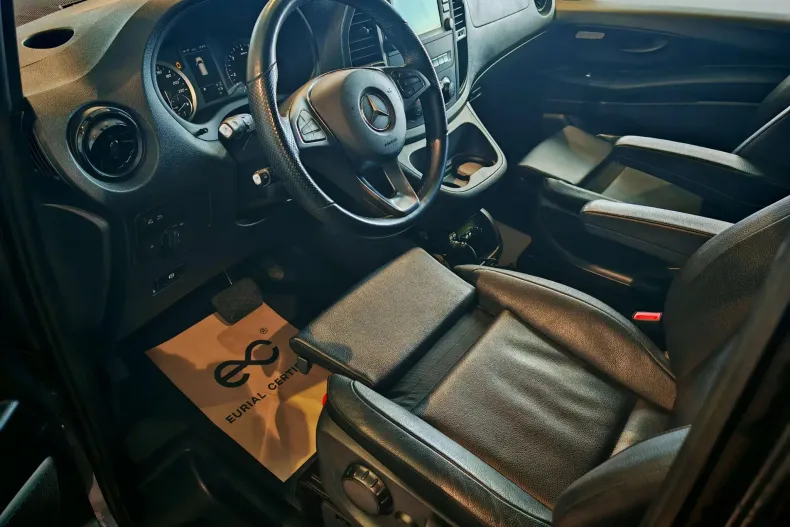 Mercedes-Benz Vito din 2023 cu 64.119 km - oferta MER138343 - foto 8