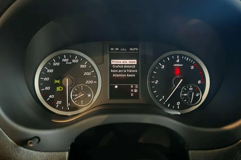 Mercedes-Benz Vito din 2023 cu 64.119 km - oferta MER138343 - foto 40