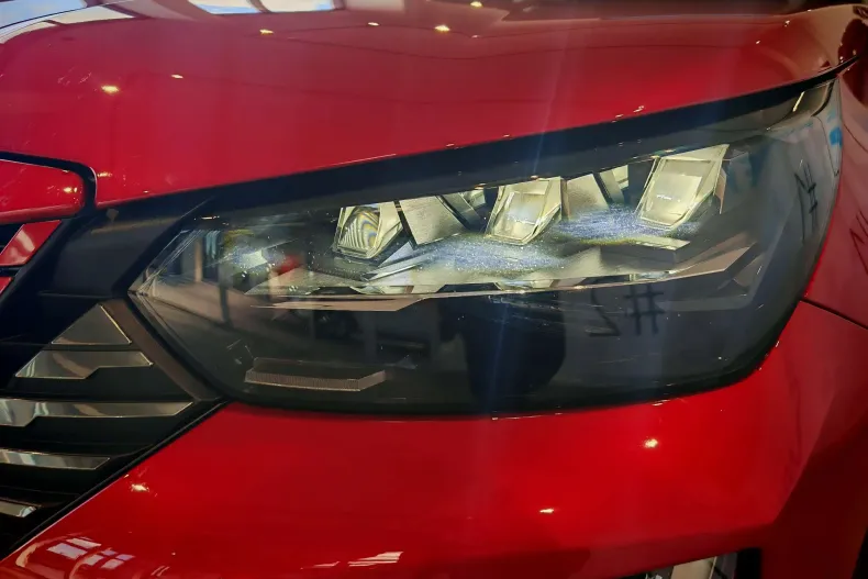 Peugeot 2008 din 2023 cu 22.702 km - oferta PEU138345 - foto 7