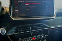 Peugeot 2008 din 2023 cu 22.702 km - oferta PEU138345 - foto 36