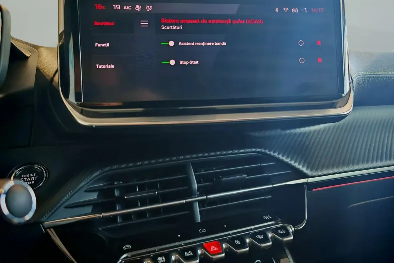 Peugeot 2008 din 2023 cu 22.702 km - oferta PEU138345 - foto 36