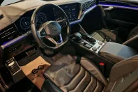 Volkswagen Touareg din 2021 cu 112.204 km - oferta VOL138346 - foto 8