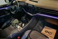 Volkswagen Touareg din 2021 cu 112.204 km - oferta VOL138346 - foto 13