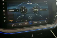 Volkswagen Touareg din 2021 cu 112.204 km - oferta VOL138346 - foto 31