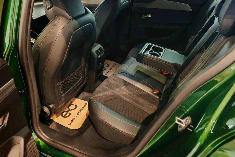 Peugeot 308 din 2023 cu 31.716 km - oferta PEU138347 - foto 15