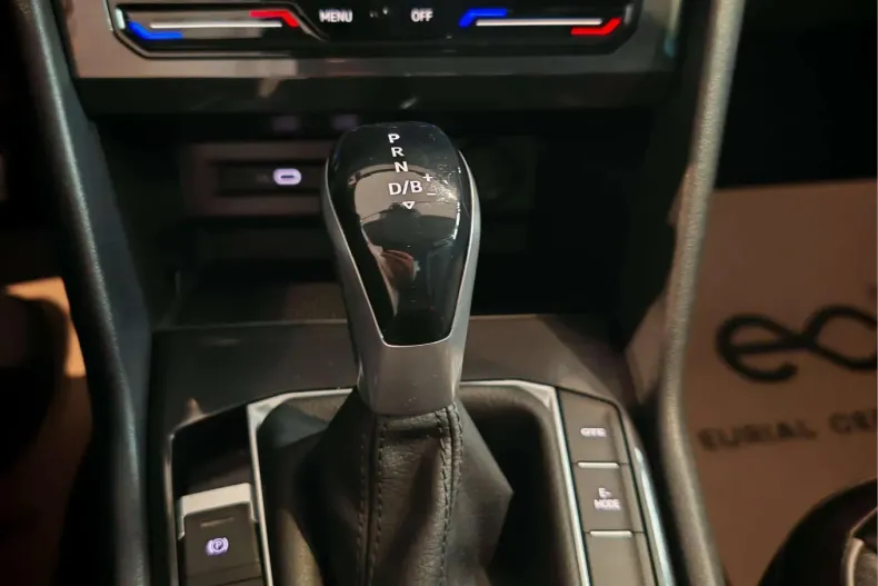 Volkswagen Tiguan din 2022 cu 92.923 km - oferta VOL138348 - foto 16