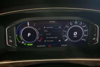 Volkswagen Tiguan din 2022 cu 92.923 km - oferta VOL138348 - foto 35