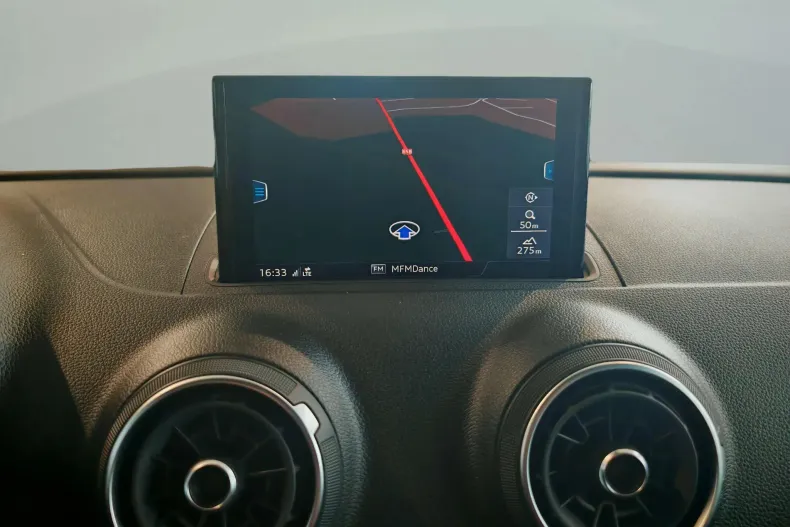 Audi A3 din 2019 cu 82.683 km - oferta AUD138350 - foto 17