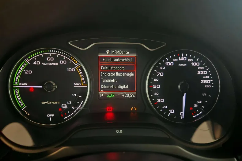 Audi A3 din 2019 cu 82.683 km - oferta AUD138350 - foto 25