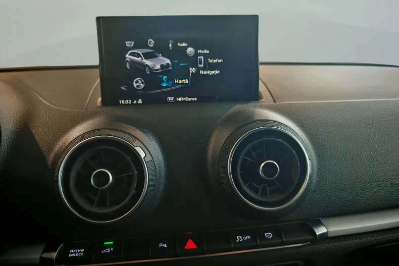 Audi A3 din 2019 cu 82.683 km - oferta AUD138350 - foto 30