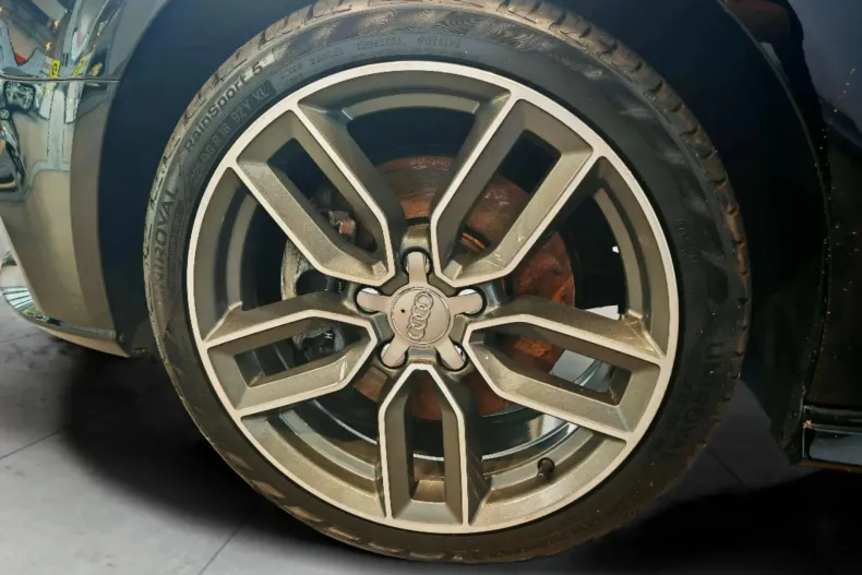 Audi A3 din 2019 cu 82.683 km - oferta AUD138350 - foto 31