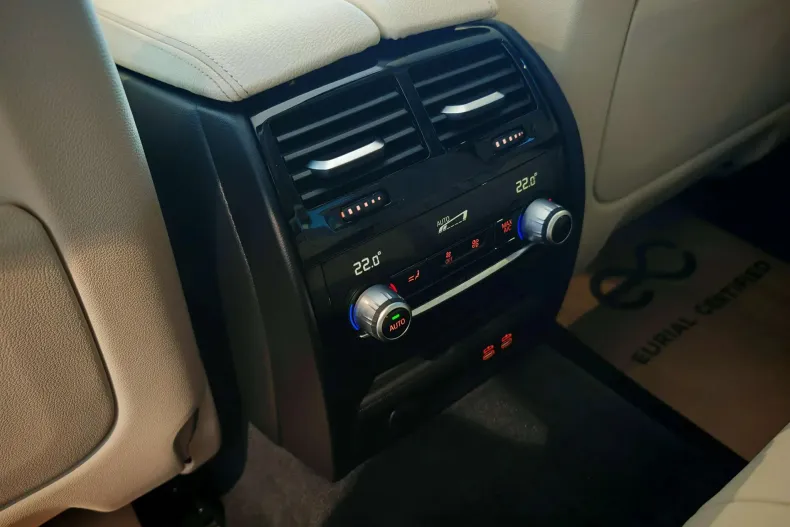 BMW Seria 5 din 2021 cu 57.738 km - oferta BMW138351 - foto 16