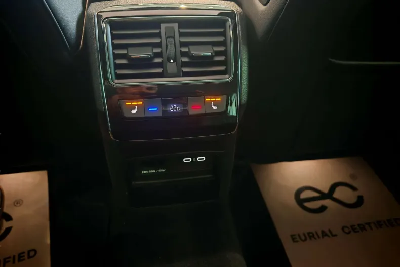 Skoda Superb din 2020 cu 156.128 km - oferta SKO138354 - foto 27