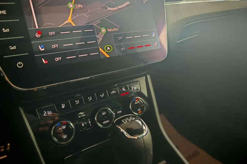 Skoda Superb din 2020 cu 156.128 km - oferta SKO138354 - foto 36