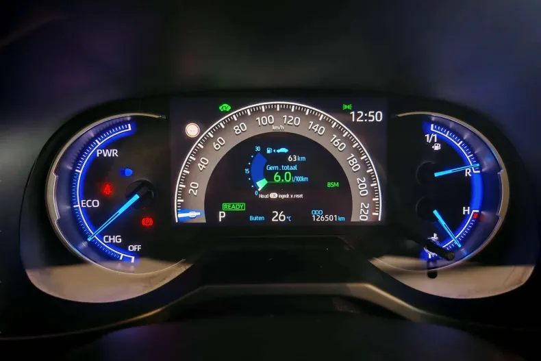 Toyota RAV4 din 2020 cu 126.501 km - oferta TOY138355 - foto 27