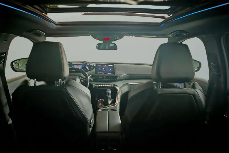 Peugeot 3008 din 2019 cu 94.985 km - oferta PEU138357 - foto 11