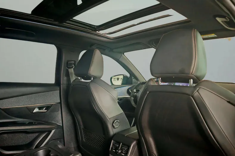 Peugeot 3008 din 2019 cu 94.985 km - oferta PEU138357 - foto 12