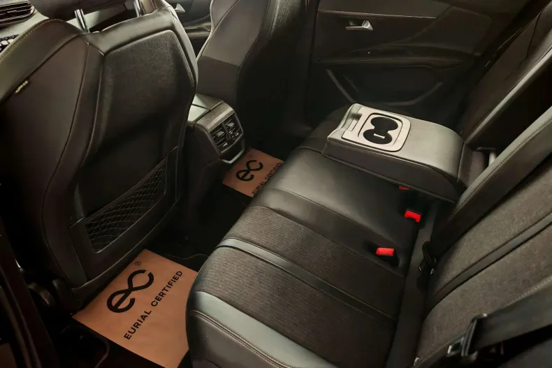 Peugeot 3008 din 2019 cu 94.985 km - oferta PEU138357 - foto 14