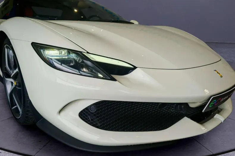 Ferrari 296 GTB din 2024 cu 67 km - oferta FER138362 - foto 8