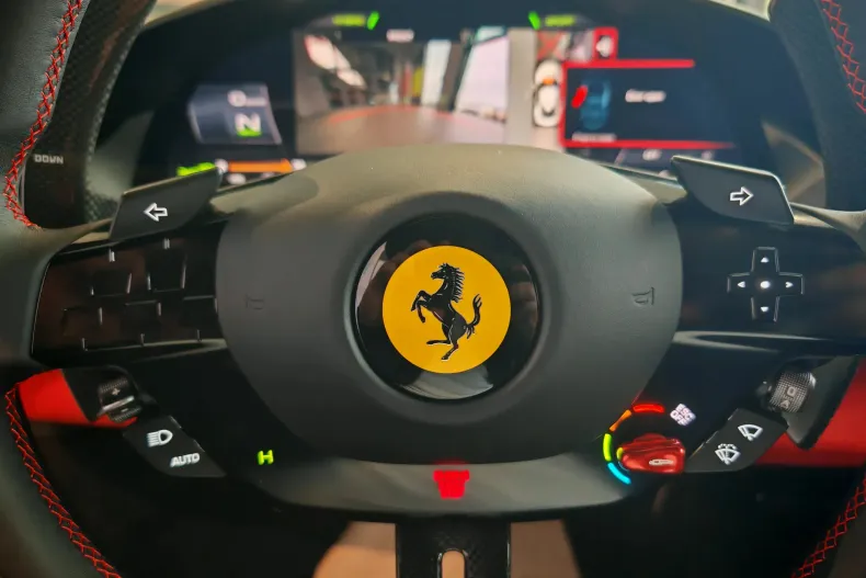 Ferrari 296 GTB din 2024 cu 67 km - oferta FER138362 - foto 29