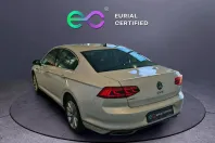 Volkswagen Passat din 2021 cu 66.272 km - oferta VOL138364 - foto 6