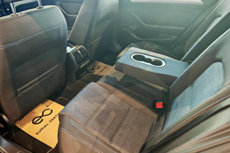 Volkswagen Passat din 2021 cu 66.272 km - oferta VOL138364 - foto 10