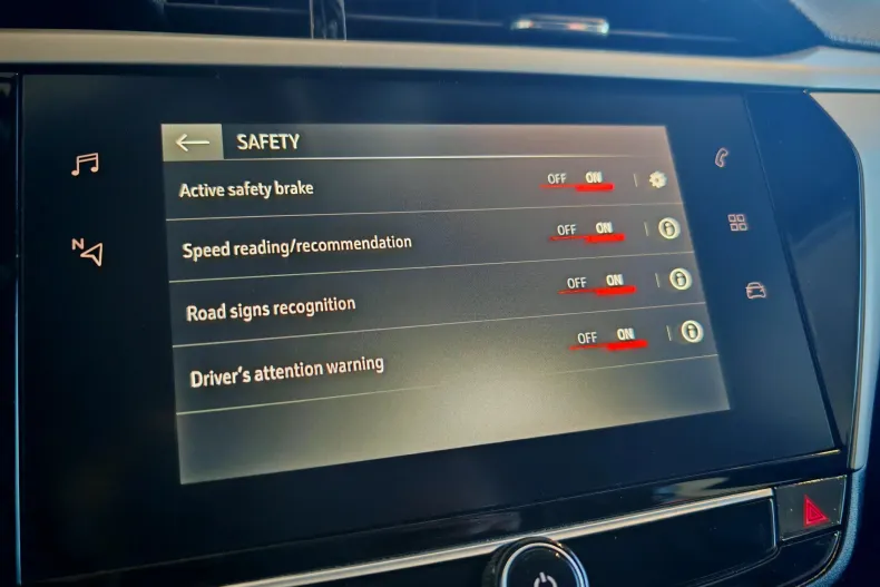 Opel Corsa din 2022 cu 16.090 km - oferta OPE138367 - foto 15