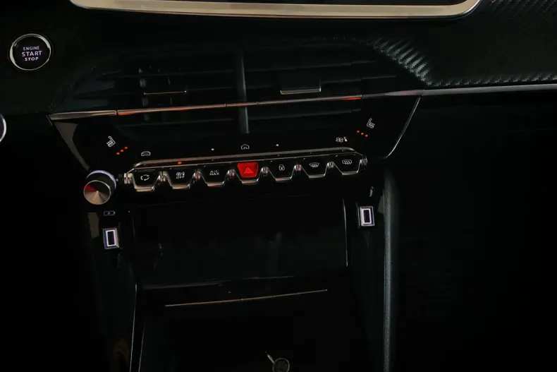 Peugeot 208 din 2024 cu 1.470 km - oferta PEU138369 - foto 23