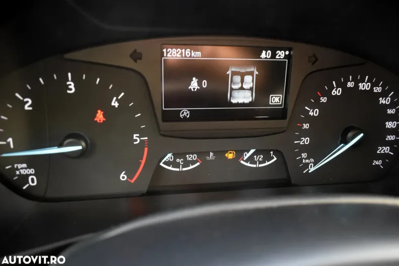 Ford Focus din 2020 cu 128.216 km - oferta FOR138374 - foto 19