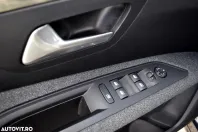 Peugeot 3008 din 2020 cu 108.403 km - oferta PEU138375 - foto 14